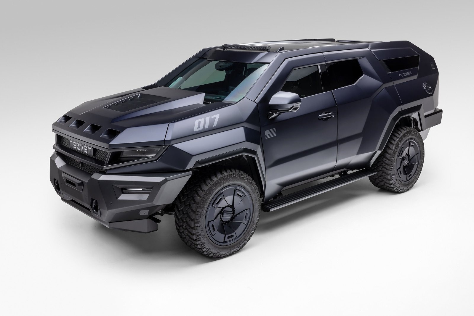 ‘Khủng long’ Rezvani Vengeance xuất hiện tại Hà Nội: Hầm hố như xe quân sự, tùy chọn chống đạn, giá ngang siêu xe- Ảnh 6. ‘Khủng long’ Rezvani Vengeance xuất hiện tại Hà Nội: Hầm hố như xe quân sự, tùy chọn chống đạn, giá ngang siêu xe- Ảnh 6.