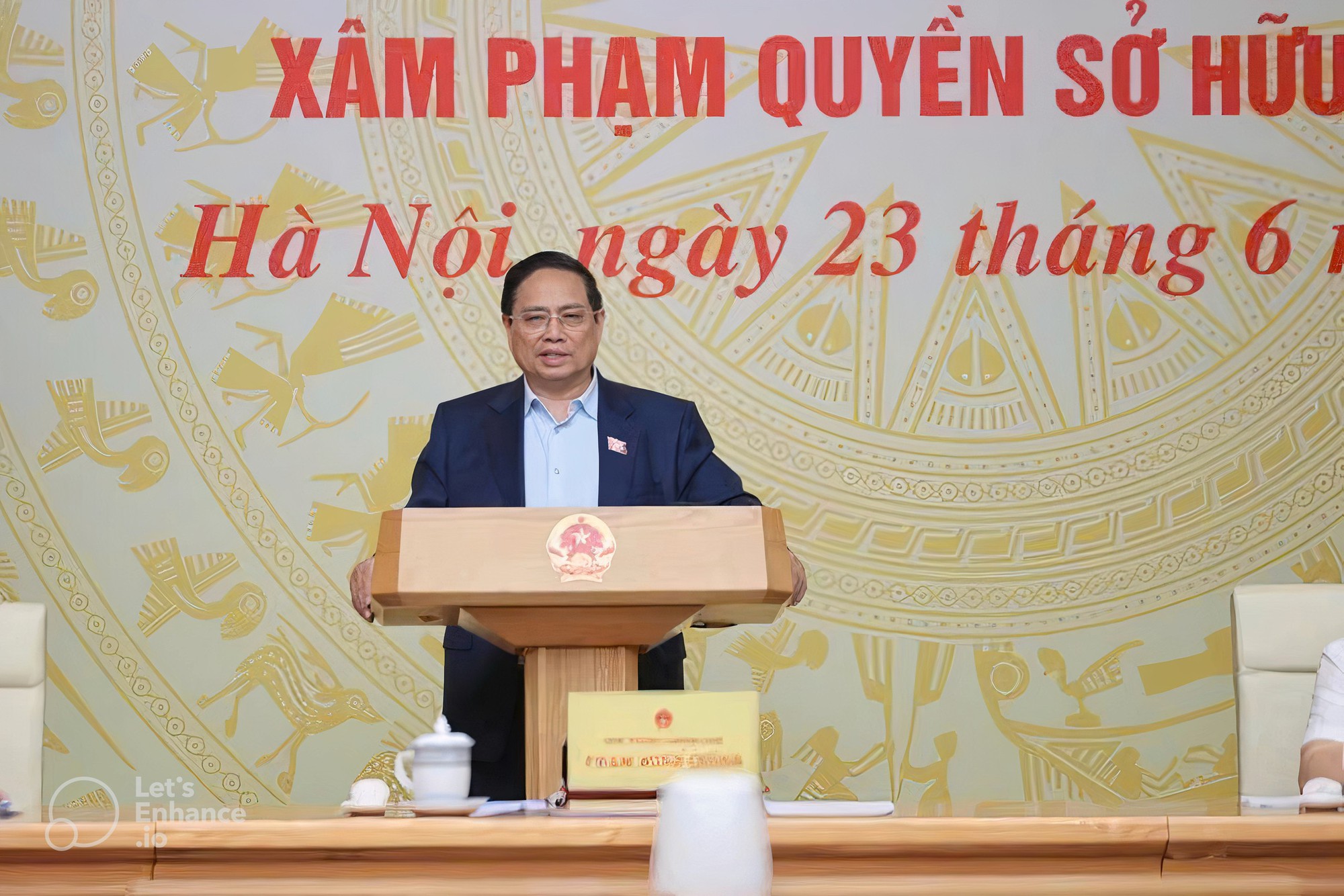 Làm ngày, làm đêm truy quét hàng giả- Ảnh 1. Làm ngày, làm đêm truy quét hàng giả- Ảnh 1.