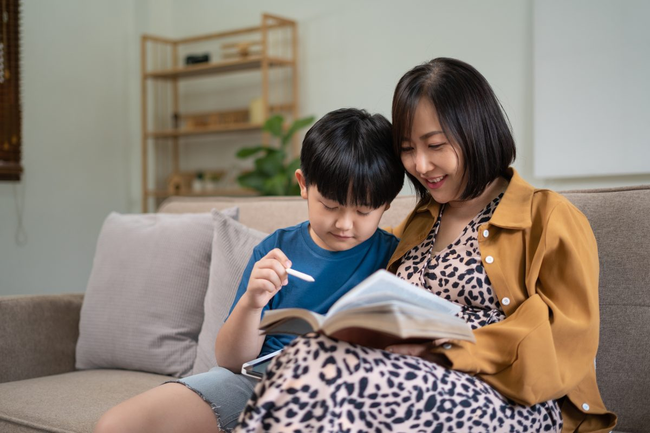 Chi tiết lộ trình dạy tiếng Anh cho con từ 3-6 tuổi cực tiết kiệm của 1 bà mẹ Hà Nội: Thành quả ngọt ngào- Ảnh 1.
