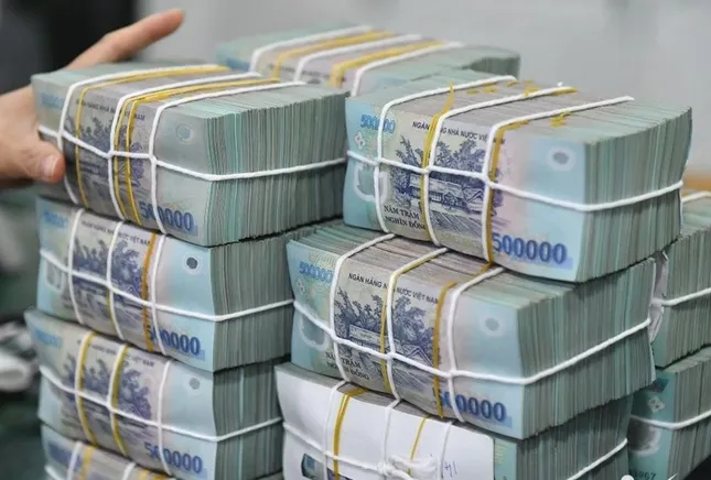 Tín dụng đang chảy mạnh vào bất động sản- Ảnh 1.