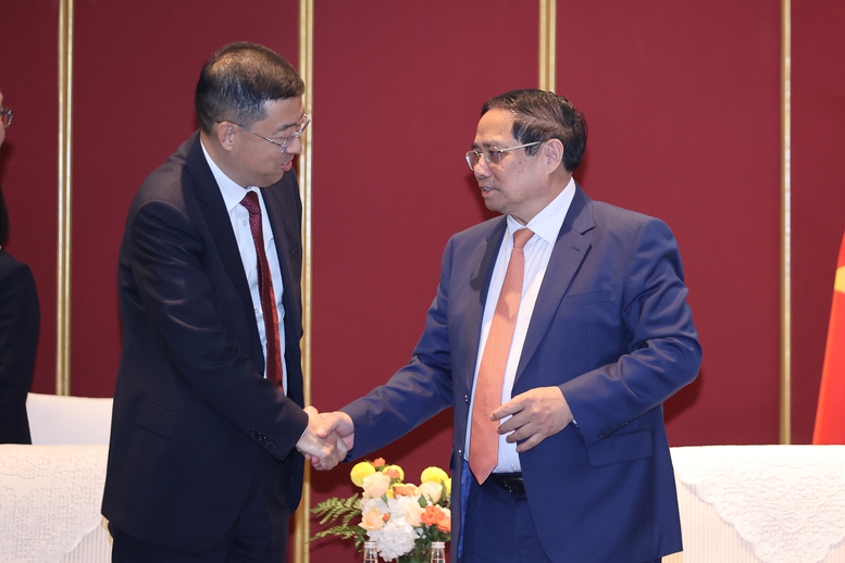 Thủ tướng đề nghị ngân hàng hàng đầu Trung Quốc tham gia trung tâm tài chính quốc tế tại Việt Nam- Ảnh 1. Thủ tướng đề nghị ngân hàng hàng đầu Trung Quốc tham gia trung tâm tài chính quốc tế tại Việt Nam- Ảnh 1.