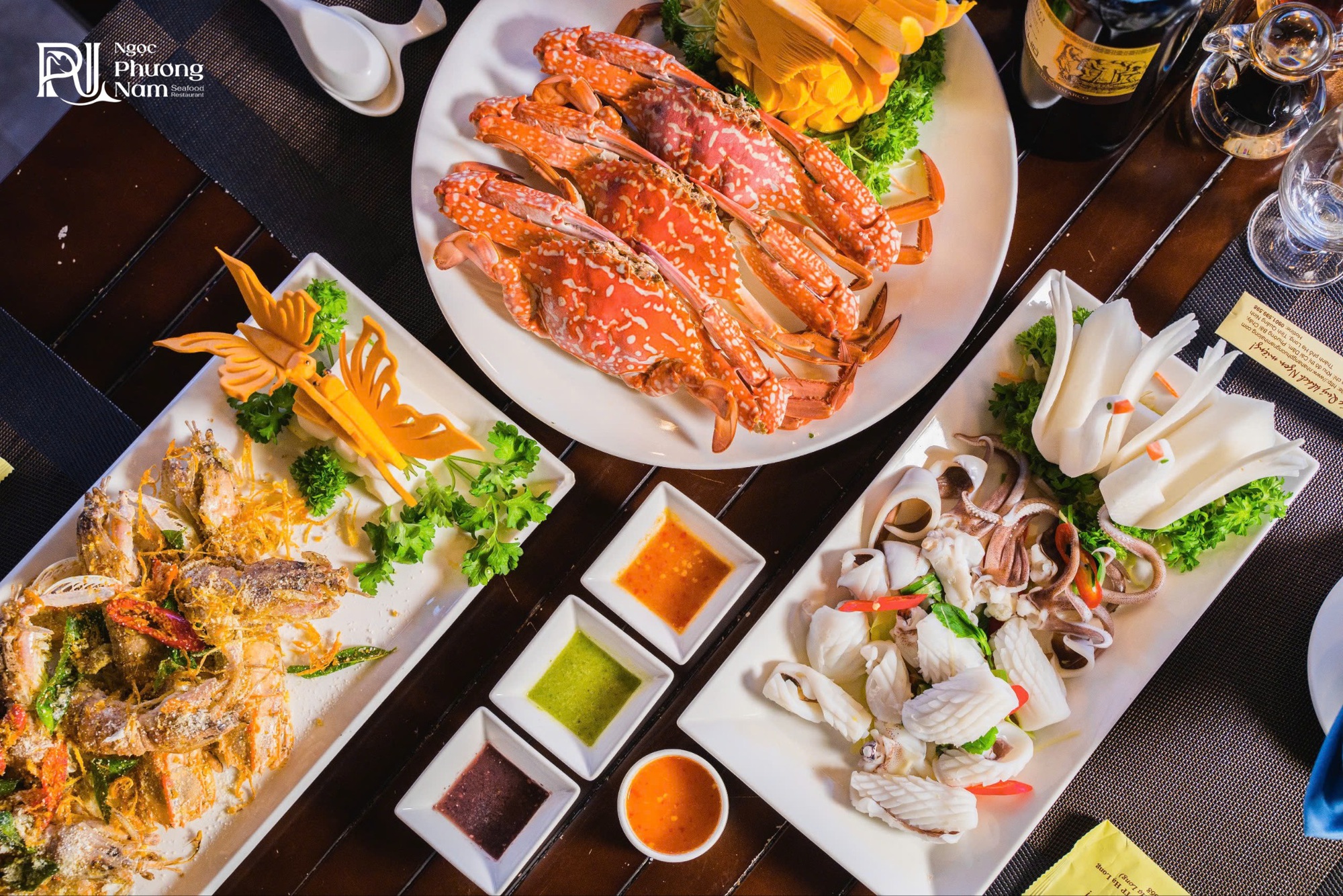 Nhà hàng Ngọc Phương Nam - Trải nghiệm ẩm thực cùng hoàng hôn trên Vịnh Hạ Long- Ảnh 4. Nhà hàng Ngọc Phương Nam - Trải nghiệm ẩm thực cùng hoàng hôn trên Vịnh Hạ Long- Ảnh 4.