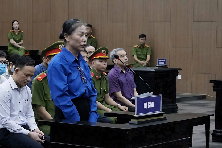 Cựu Bí thư Vĩnh Phúc bị chứng ngừng thở, bệnh tim, xuất trình thêm thành tích- Ảnh 1. Cựu Bí thư Vĩnh Phúc bị chứng ngừng thở, bệnh tim, xuất trình thêm thành tích- Ảnh 1.