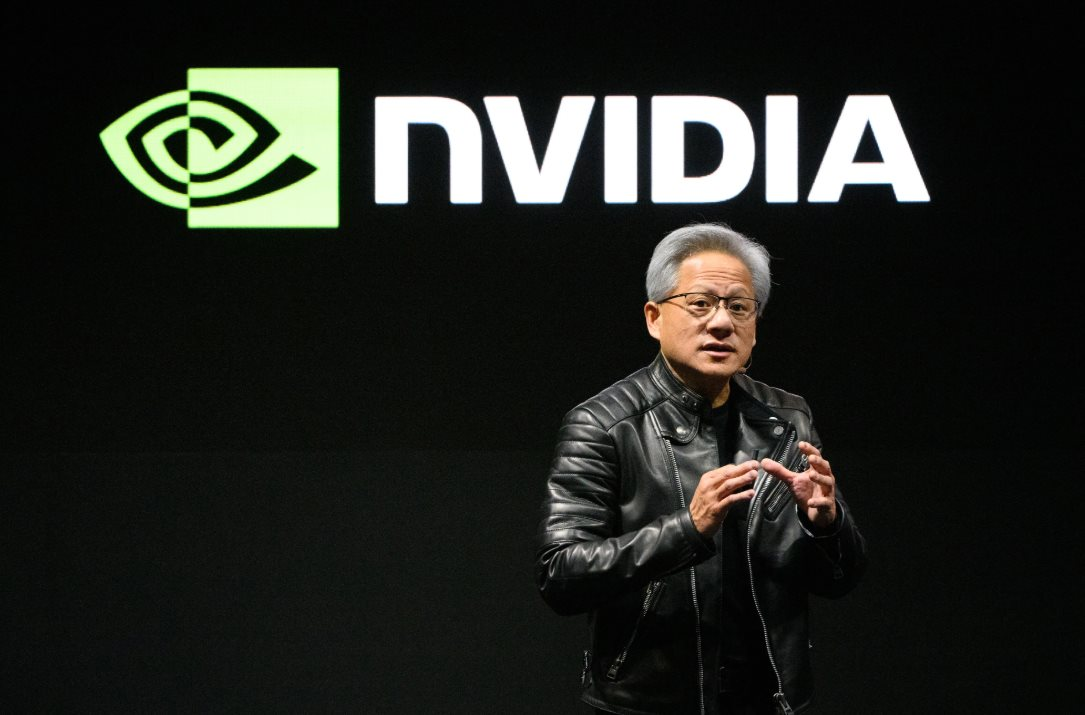 CEO Jensen Huang ngậm ngùi ‘thế giới không còn như xưa nữa’ khi lật đổ văn hóa quản trị nổi tiếng suốt 45 năm trong kỷ nguyên AI- Ảnh 1. CEO Jensen Huang ngậm ngùi ‘thế giới không còn như xưa nữa’ khi lật đổ văn hóa quản trị nổi tiếng suốt 45 năm trong kỷ nguyên AI- Ảnh 1.