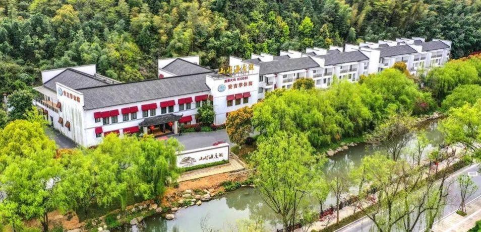 Tập đoàn không trả lãi cho 30.000 nhà đầu tư, chủ tịch tuyên bố sẽ “vượt lên khủng hoảng” nhưng sau đó mất tích cùng 9.000 tỷ đồng- Ảnh 2. Tập đoàn không trả lãi cho 30.000 nhà đầu tư, chủ tịch tuyên bố sẽ “vượt lên khủng hoảng” nhưng sau đó mất tích cùng 9.000 tỷ đồng- Ảnh 2.