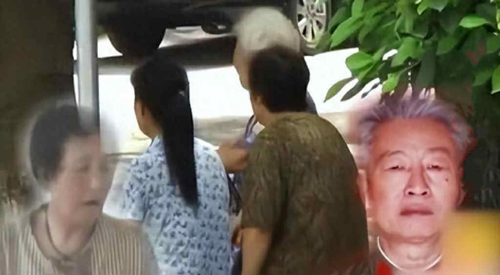 Cha mất để lại “khối tài sản hơn 8.752 tỷ đồng”, 4 người con bị mẹ kế kiện ra tòa đòi thừa kế toàn bộ theo di chúc, tòa án tuyên bố: “Phải chia đều cho cả 5”- Ảnh 1. Cha mất để lại “khối tài sản hơn 8.752 tỷ đồng”, 4 người con bị mẹ kế kiện ra tòa đòi thừa kế toàn bộ theo di chúc, tòa án tuyên bố: “Phải chia đều cho cả 5”- Ảnh 1.