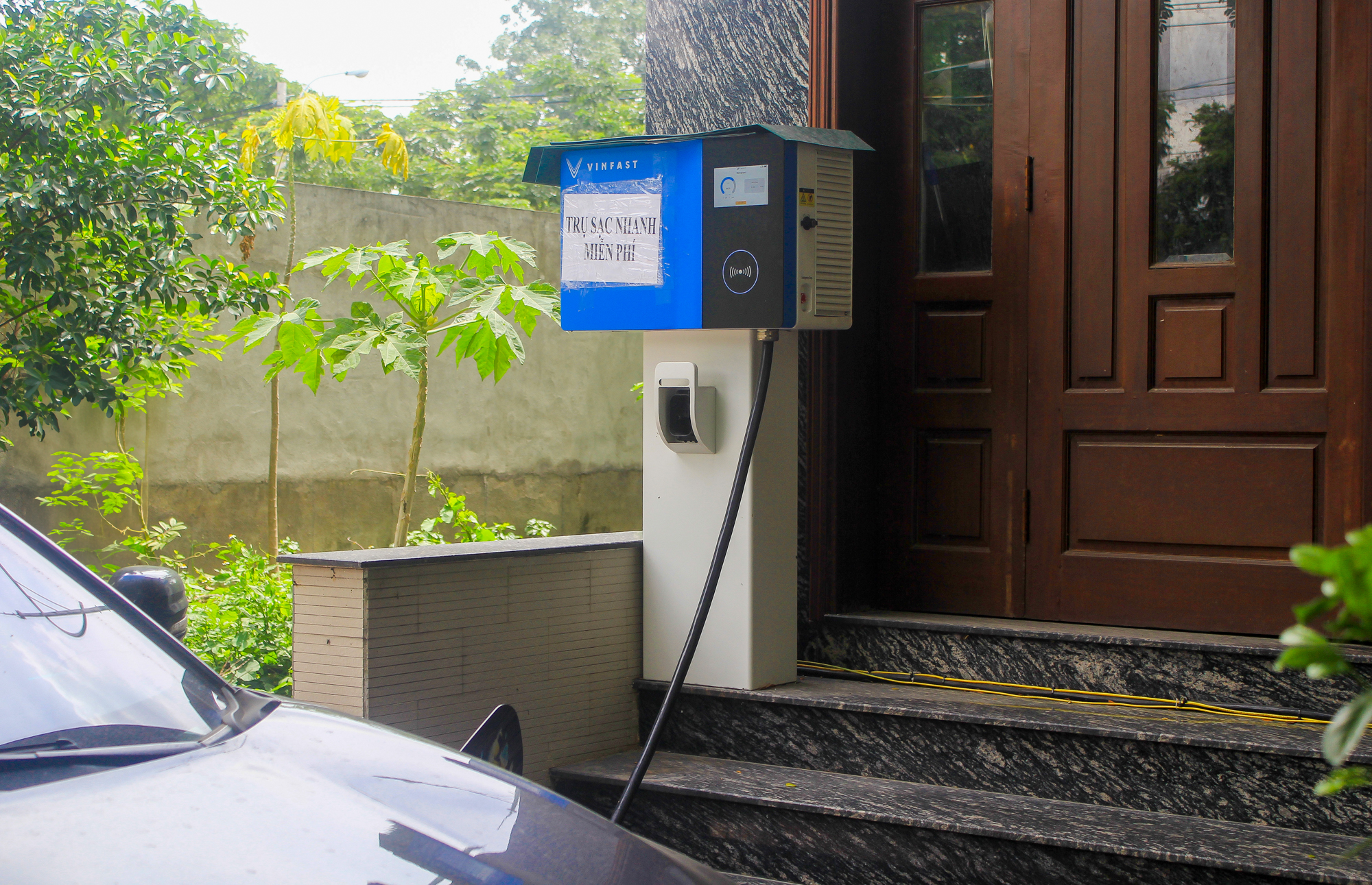 Trạm sạc xe điện phủ khắp nơi, tốc độ triển khai gấp đôi dự kiến, kế hoạch 10.000 tỷ của ông Phạm Nhật Vượng dần thành hiện thực- Ảnh 12. Trạm sạc xe điện phủ khắp nơi, tốc độ triển khai gấp đôi dự kiến, kế hoạch 10.000 tỷ của ông Phạm Nhật Vượng dần thành hiện thực- Ảnh 12.