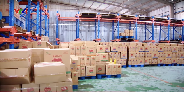 Cận cảnh dây chuyền "hô biến" dầu dùng cho thức ăn chăn nuôi thành dầu ăn cho người tại Công ty Nhật Minh Food- Ảnh 5. Cận cảnh dây chuyền "hô biến" dầu dùng cho thức ăn chăn nuôi thành dầu ăn cho người tại Công ty Nhật Minh Food- Ảnh 5.