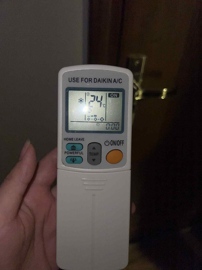 Bật điều hòa 25 độ thì nhiệt độ phòng có được mát đúng 25 độ? Người dùng chứng minh bằng 1 thứ- Ảnh 2. Bật điều hòa 25 độ thì nhiệt độ phòng có được mát đúng 25 độ? Người dùng chứng minh bằng 1 thứ- Ảnh 2.