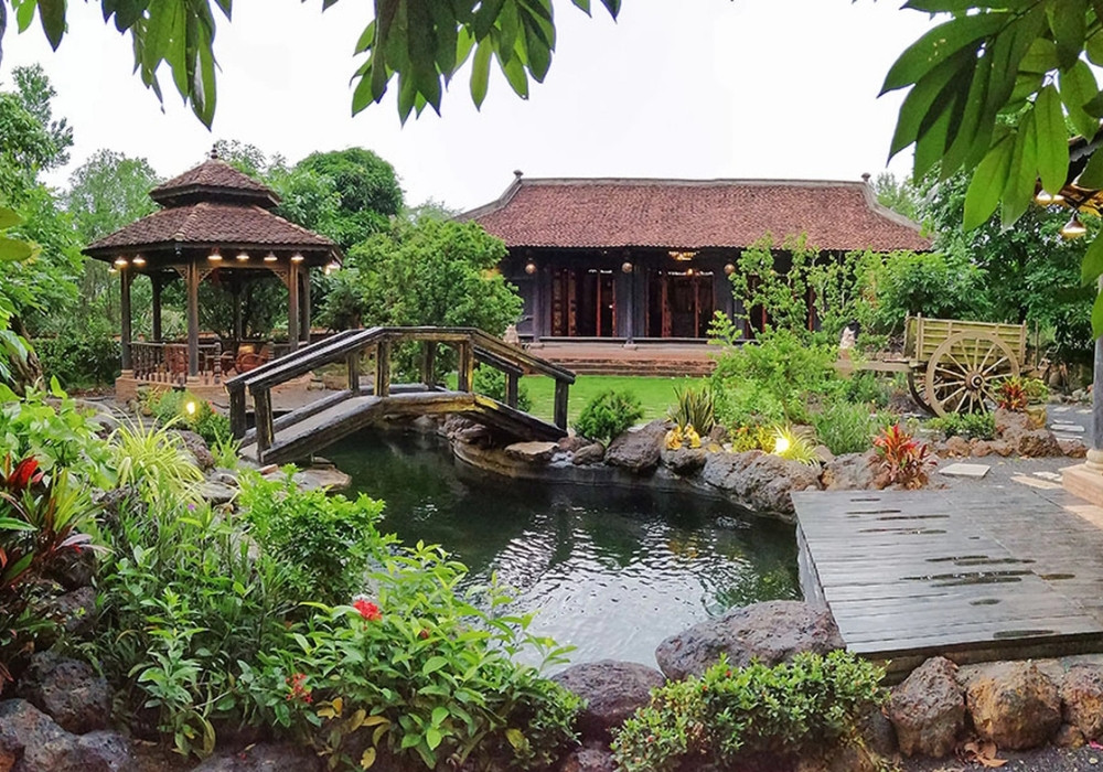 Bên trong biệt phủ 100 tỷ, rộng 16.000 m2 của Hoàng Mập: Giường ngủ 2,3 tỷ, hồ cá 4.000 đô một con- Ảnh 6. Bên trong biệt phủ 100 tỷ, rộng 16.000 m2 của Hoàng Mập: Giường ngủ 2,3 tỷ, hồ cá 4.000 đô một con- Ảnh 6.