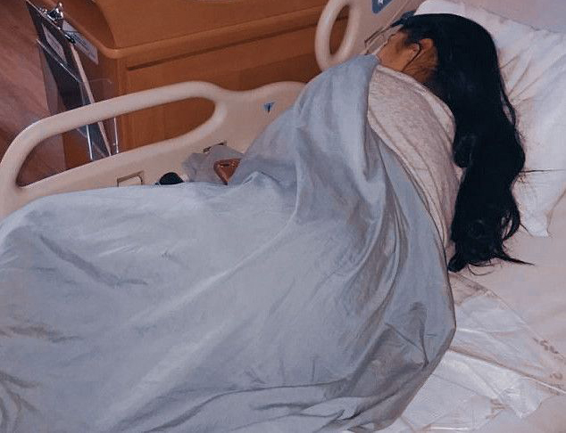 3 thói quen nấu ăn là “sát thủ vô hình” trong bếp, khiến cả cặp vợ chồng cùng mắc ung thư phổi- Ảnh 1.