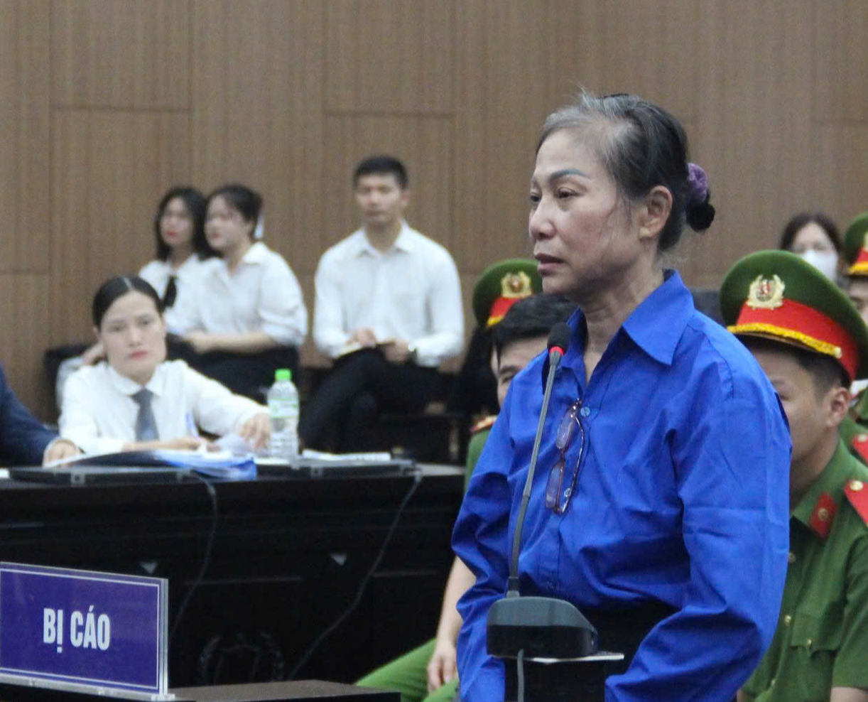 Cựu bí thư Hoàng Thị Thúy Lan khai dùng tiền hối lộ làm từ thiện, ủng hộ người nghèo- Ảnh 1. Cựu bí thư Hoàng Thị Thúy Lan khai dùng tiền hối lộ làm từ thiện, ủng hộ người nghèo- Ảnh 1.