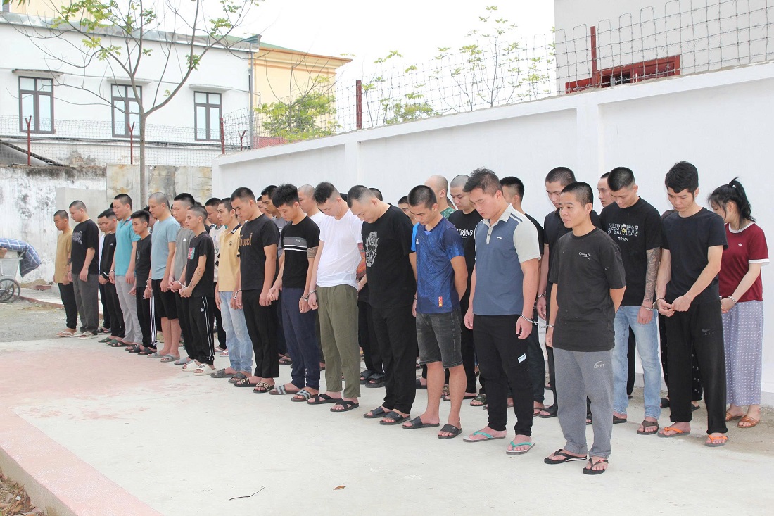 Sử dụng công nghệ cao, thanh niên sinh năm 1995 và 1999 chiếm đoạt hơn 2.000 tỷ đồng của người dân khắp cả nước: Có nạn nhân mất đến 15,4 tỷ- Ảnh 1. Sử dụng công nghệ cao, thanh niên sinh năm 1995 và 1999 chiếm đoạt hơn 2.000 tỷ đồng của người dân khắp cả nước: Có nạn nhân mất đến 15,4 tỷ- Ảnh 1.