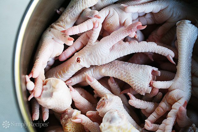 Cách phân biệt chân gà bẩn để tránh đưa chất độc vào người- Ảnh 3. Cách phân biệt chân gà bẩn để tránh đưa chất độc vào người- Ảnh 3.