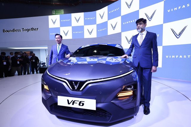 Ông Phạm Nhật Vượng sắp "mang cả Vingroup" tới nước GDP vượt Anh, Pháp, Nga, Elon Musk lại chần chừ- Ảnh 2. Ông Phạm Nhật Vượng sắp "mang cả Vingroup" tới nước GDP vượt Anh, Pháp, Nga, Elon Musk lại chần chừ- Ảnh 2.