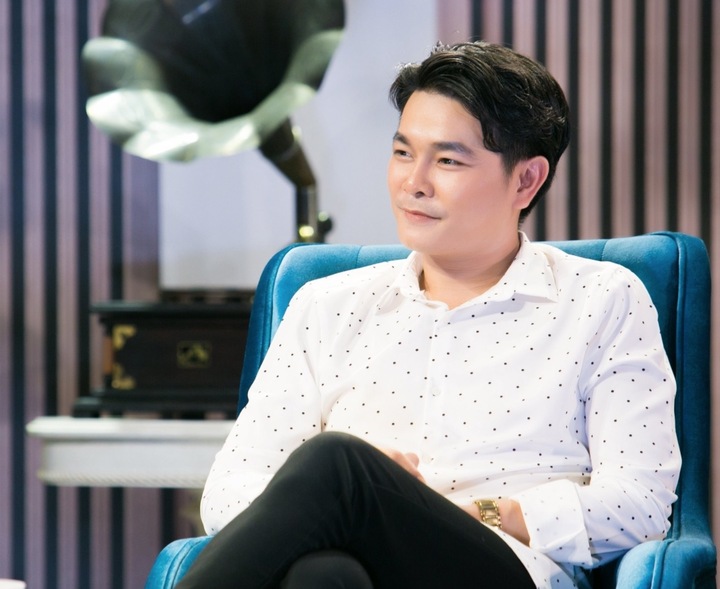 'Thần đồng cải lương' đi hát từ 2 tuổi, từng phải bỏ sân khấu vì vỡ giọng- Ảnh 2. 'Thần đồng cải lương' đi hát từ 2 tuổi, từng phải bỏ sân khấu vì vỡ giọng- Ảnh 2.
