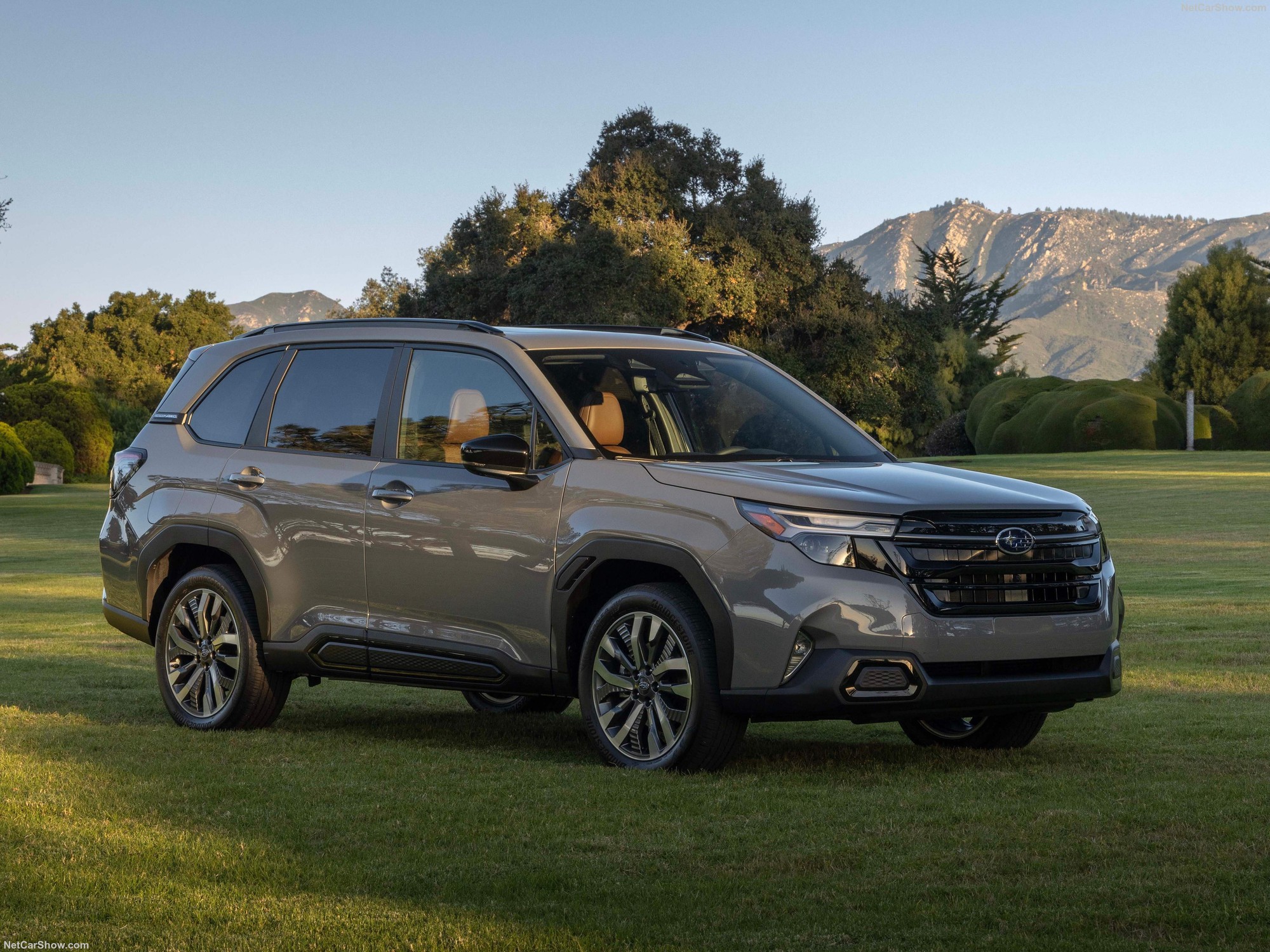 Subaru Forester 2025 ra mắt ĐNÁ tháng sau: Thiết kế mới hoàn toàn, có thể thêm hybrid cạnh tranh CR-V, về Việt Nam sẽ khó rẻ- Ảnh 3. Subaru Forester 2025 ra mắt ĐNÁ tháng sau: Thiết kế mới hoàn toàn, có thể thêm hybrid cạnh tranh CR-V, về Việt Nam sẽ khó rẻ- Ảnh 3.
