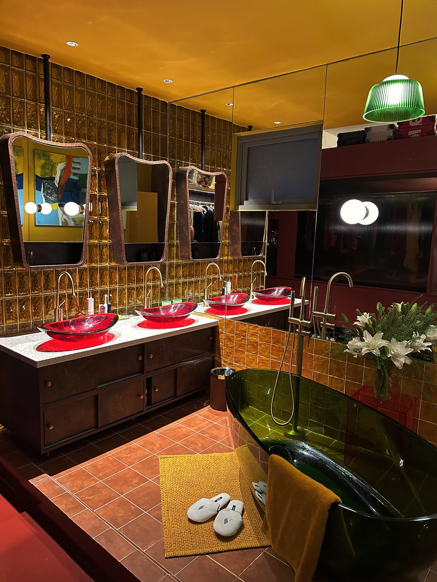 Bán penthouse 12 tỷ, Quỳnh Anh Shyn tậu căn hộ mới: Xịn xò, Bán penthouse 12 tỷ, Quỳnh Anh Shyn tậu căn hộ mới: Xịn xò,