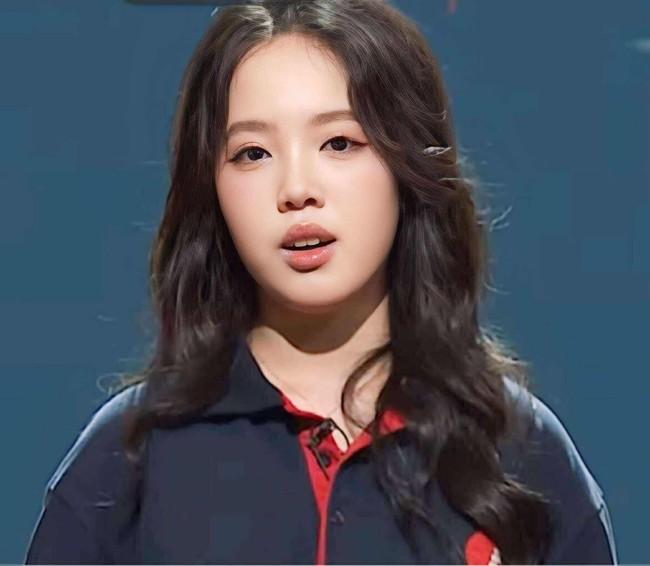 Nữ sinh trường top ở Hà Nội sốc vì trượt chuyên, vực dậy nhờ 1 câu nói: Cái kết sau 3 năm quá ngọt ngào- Ảnh 1. Nữ sinh trường top ở Hà Nội sốc vì trượt chuyên, vực dậy nhờ 1 câu nói: Cái kết sau 3 năm quá ngọt ngào- Ảnh 1.