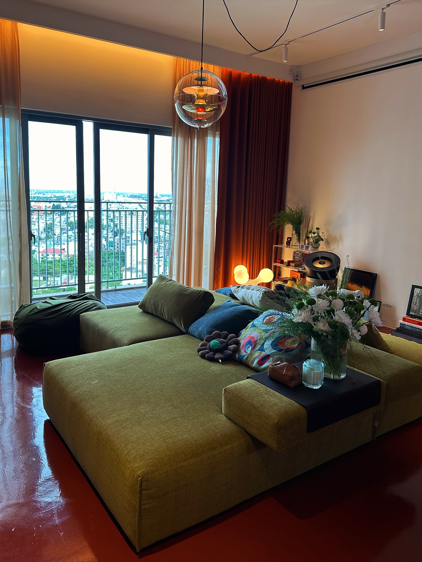 Bán penthouse 12 tỷ, Quỳnh Anh Shyn tậu căn hộ mới: Xịn xò, Bán penthouse 12 tỷ, Quỳnh Anh Shyn tậu căn hộ mới: Xịn xò,