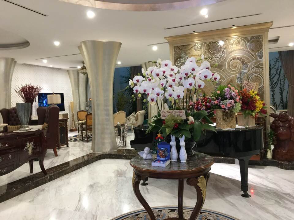 Lộ cơ ngơi khủng của bạn trai tin đồn Miu Lê: Thiếu gia bán hàng online vì đam mê?- Ảnh 8. Lộ cơ ngơi khủng của bạn trai tin đồn Miu Lê: Thiếu gia bán hàng online vì đam mê?- Ảnh 8.