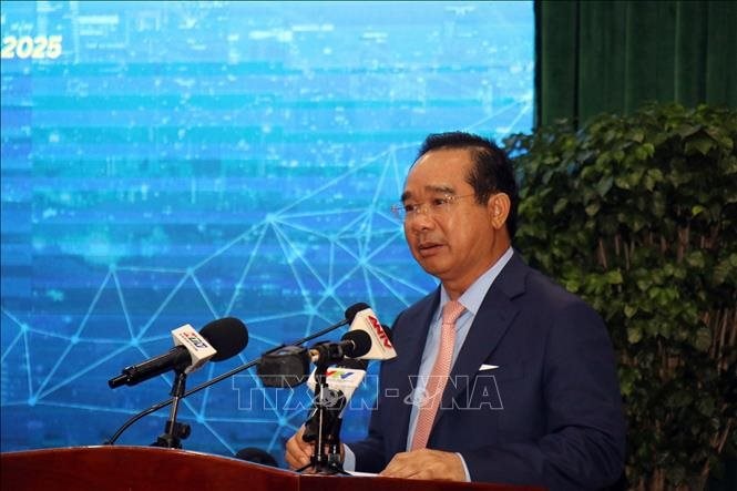 Vingroup, Thaco cam kết đầu tư vào TP VN sẽ thành “siêu đô thị quốc tế”, quy mô lớn hơn Thượng Hải- Ảnh 3. Vingroup, Thaco cam kết đầu tư vào TP VN sẽ thành “siêu đô thị quốc tế”, quy mô lớn hơn Thượng Hải- Ảnh 3.