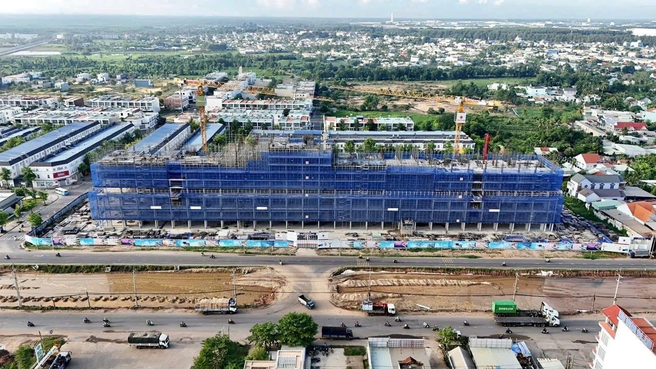 Một khu vực “sát vách” TP.HCM, tiềm năng bất động sản rất lớn nhưng suốt nhiều năm khan hiếm nguồn cung nhà ở chất lượng- Ảnh 2. Một khu vực “sát vách” TP.HCM, tiềm năng bất động sản rất lớn nhưng suốt nhiều năm khan hiếm nguồn cung nhà ở chất lượng- Ảnh 2.