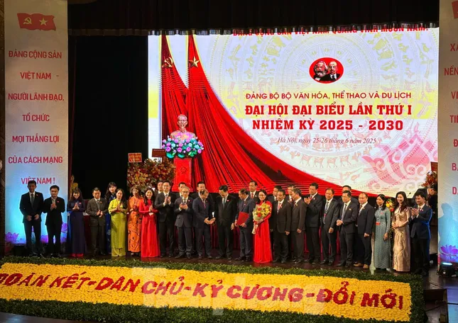 NSND Xuân Bắc nhận thêm nhiệm vụ mới- Ảnh 2.