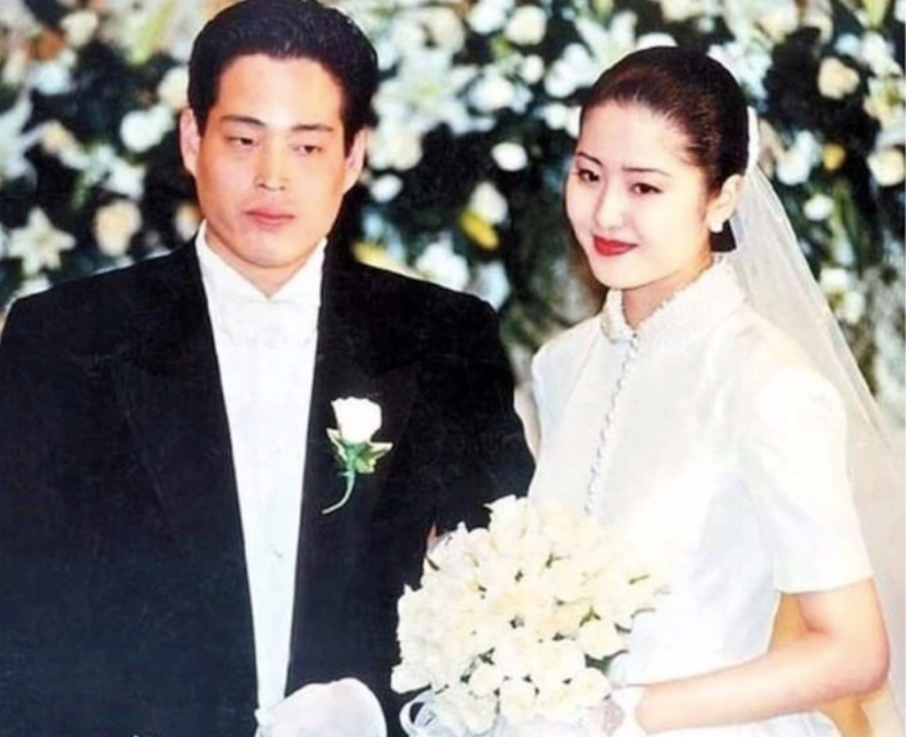 Nàng dâu hào môn nổi tiếng Go Hyun Jung có thực sự bị gia tộc Samsung "bắt nạt"?- Ảnh 1. Nàng dâu hào môn nổi tiếng Go Hyun Jung có thực sự bị gia tộc Samsung "bắt nạt"?- Ảnh 1.