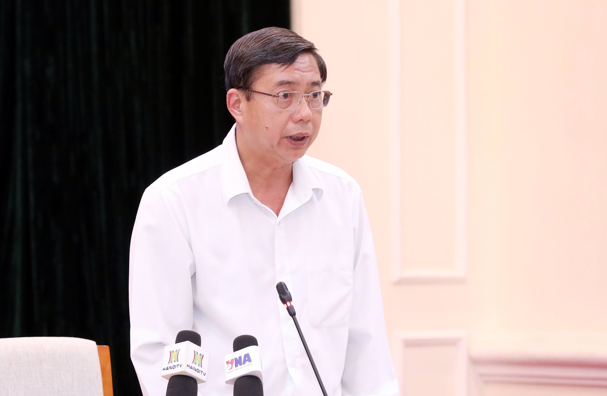 Bộ Công an phát hiện 3 thí sinh dùng AI giải đề thi tốt nghiệp THPT 2025- Ảnh 2. Bộ Công an phát hiện 3 thí sinh dùng AI giải đề thi tốt nghiệp THPT 2025- Ảnh 2.