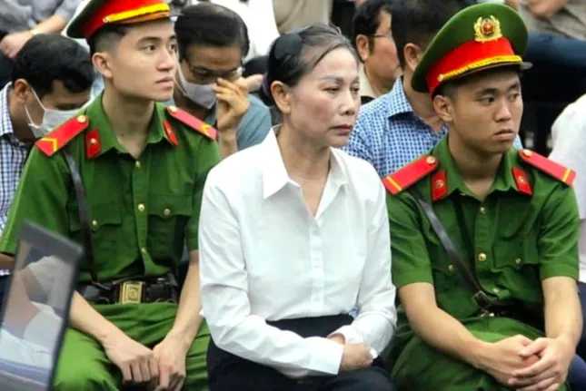 Vụ án Tập đoàn Phúc Sơn: Viện kiểm sát đề nghị cá thể hóa hình phạt theo 3 nguyên tắc- Ảnh 1. Vụ án Tập đoàn Phúc Sơn: Viện kiểm sát đề nghị cá thể hóa hình phạt theo 3 nguyên tắc- Ảnh 1.