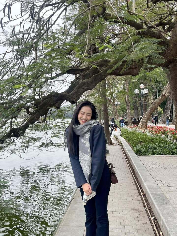 Hà Trúc Linh ngoài đời quyến rũ và đầy bản lĩnh- Ảnh 12. Hà Trúc Linh ngoài đời quyến rũ và đầy bản lĩnh- Ảnh 12.