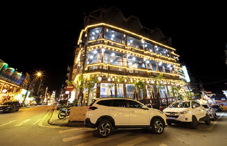 Hải Sapa đã làm gì mà tiền nhiều đến mức sở hữu nhà hàng 100 tỷ, mua cả dinh thự 1.250m2 tặng vợ?- Ảnh 22.