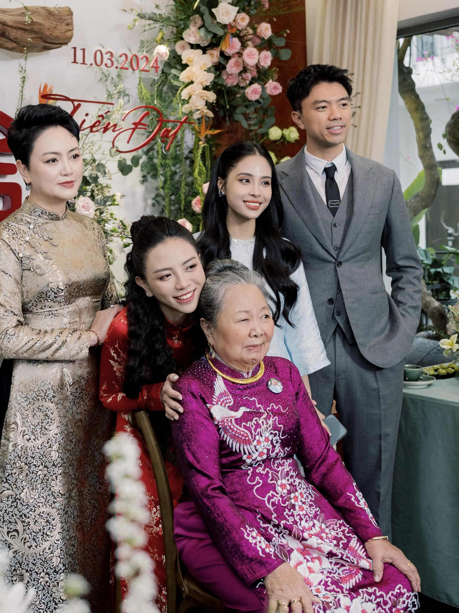 Gia tộc nổi tiếng ở Hà Nội có tận 3 hot mom: Từ mẹ đến con đều là dâu hào môn, ai cũng có tổ ấm riêng hạnh phúc- Ảnh 25. Gia tộc nổi tiếng ở Hà Nội có tận 3 hot mom: Từ mẹ đến con đều là dâu hào môn, ai cũng có tổ ấm riêng hạnh phúc- Ảnh 25.