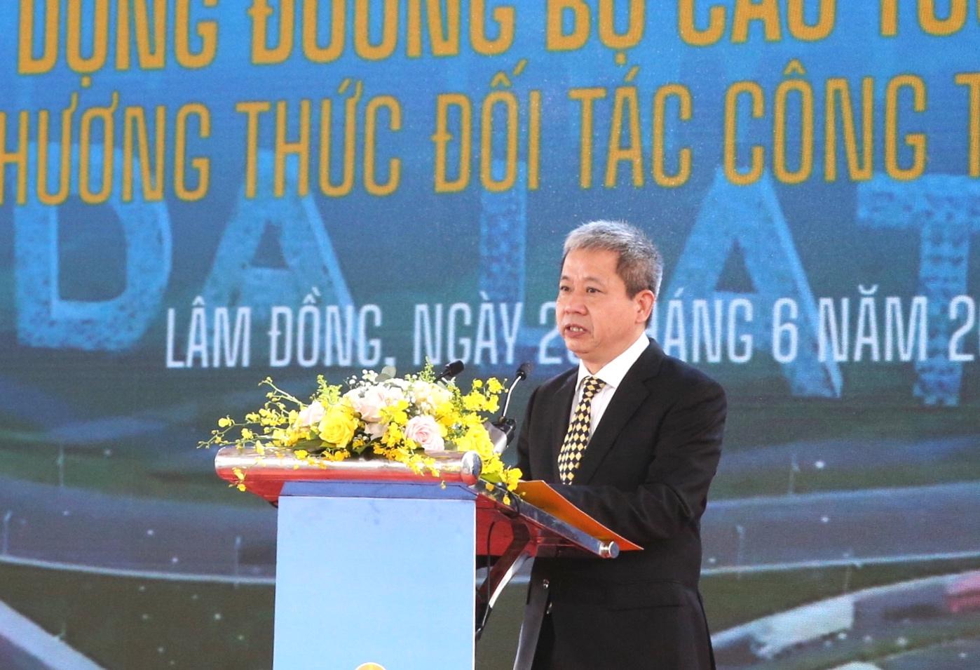 Khởi công dự án cao tốc Bảo Lộc – Liên Khương tổng vốn đầu tư trên 17.700 tỷ đồng- Ảnh 2. Khởi công dự án cao tốc Bảo Lộc – Liên Khương tổng vốn đầu tư trên 17.700 tỷ đồng- Ảnh 2.