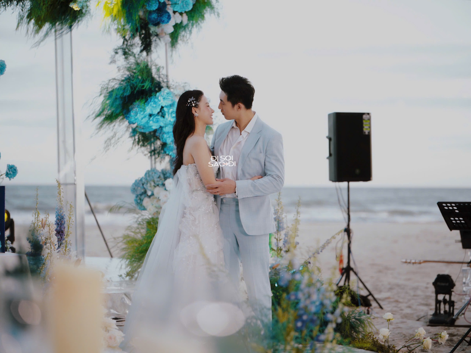 Video Midu được chồng tặng 2 chiếc túi tiền tỷ bằng cách độc lạ, nhưng bất ngờ hơn cả là khi Minh Đạt nói lí do!- Ảnh 4.