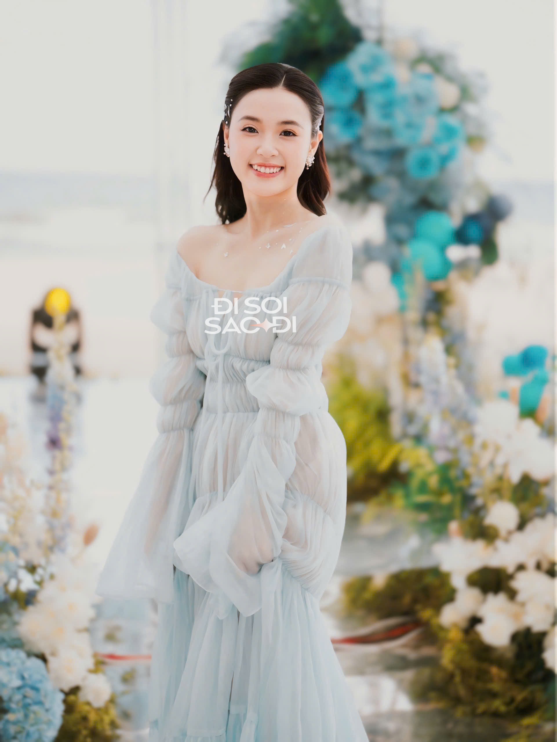 "Tiệc cưới lần 2" của Midu: Cặp đôi phát "vũ trụ cẩu lương", thiếu gia Minh Đạt si mê vợ ra mặt!- Ảnh 2. "Tiệc cưới lần 2" của Midu: Cặp đôi phát "vũ trụ cẩu lương", thiếu gia Minh Đạt si mê vợ ra mặt!- Ảnh 2.