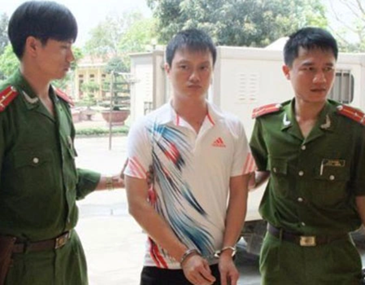 Trùm giang hồ Vi "ngộ" là ai?- Ảnh 1. Trùm giang hồ Vi "ngộ" là ai?- Ảnh 1.