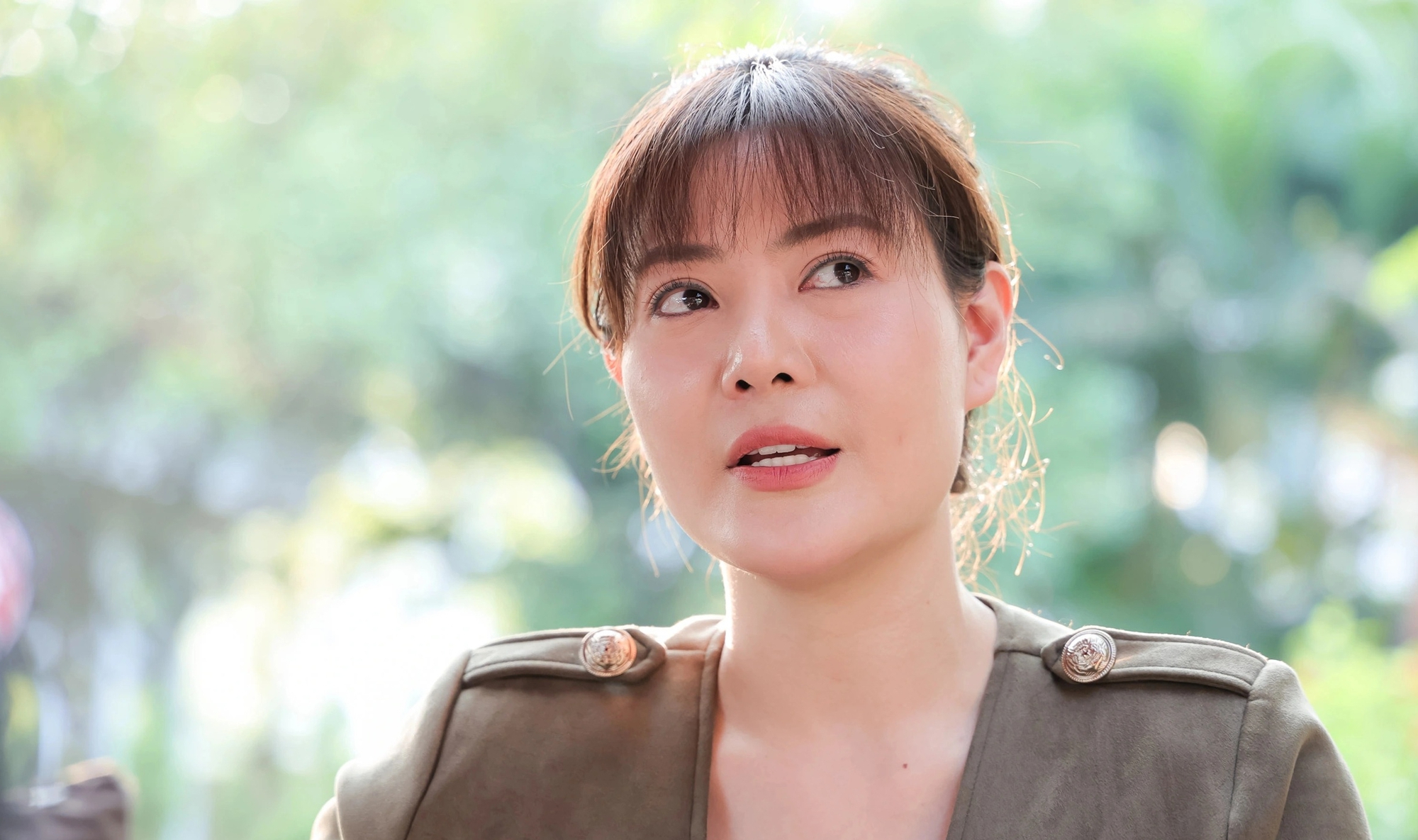 Á hậu phủ sóng giờ vàng VTV nói lý do ly hôn: "Không hiểu sao lại ầm ĩ lên"- Ảnh 1. Á hậu phủ sóng giờ vàng VTV nói lý do ly hôn: "Không hiểu sao lại ầm ĩ lên"- Ảnh 1.