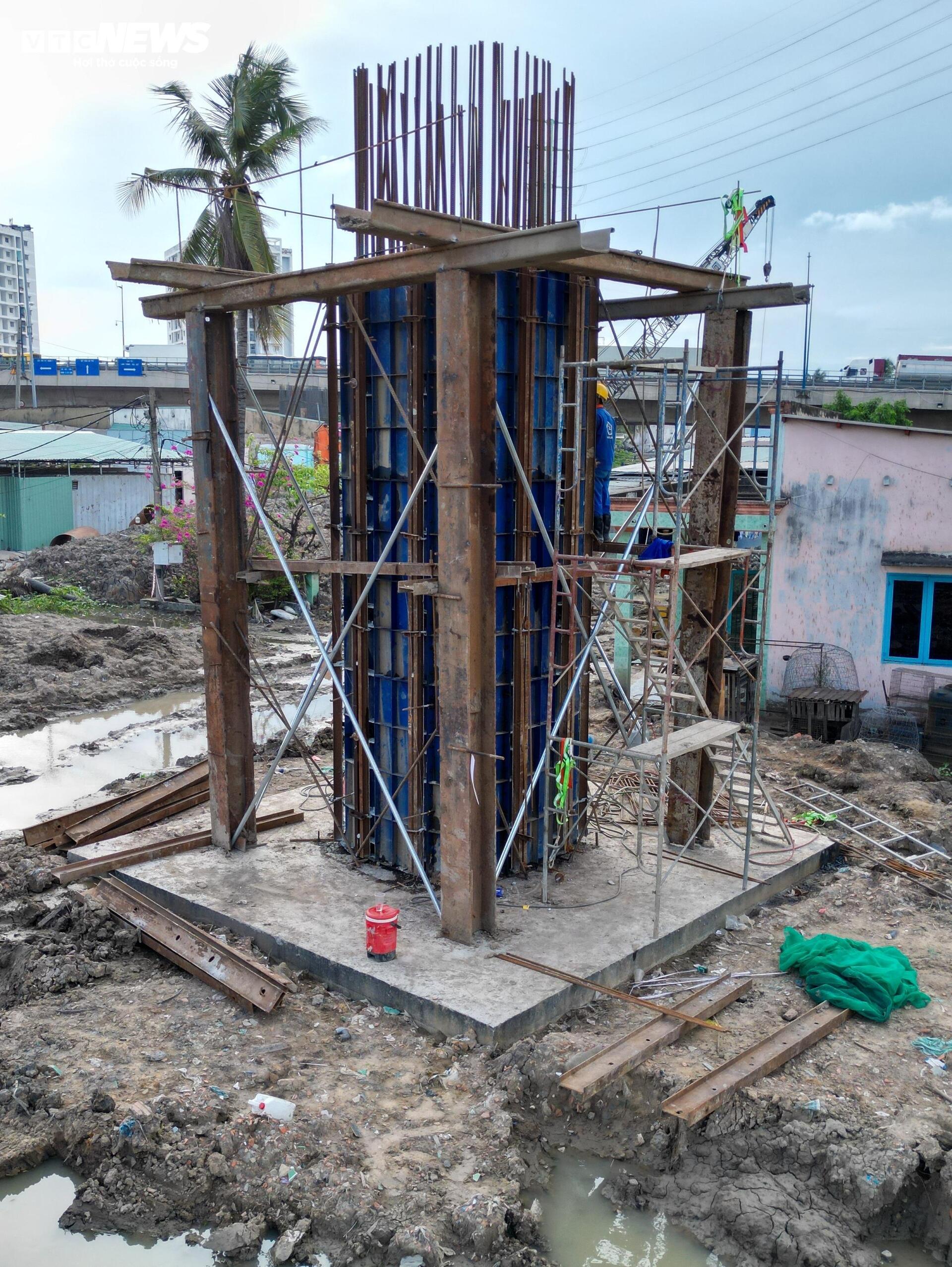 Nút giao Mỹ Thủy hơn 3.400 tỷ đồng ì ạch gần 9 năm do vướng mặt bằng- Ảnh 5. Nút giao Mỹ Thủy hơn 3.400 tỷ đồng ì ạch gần 9 năm do vướng mặt bằng- Ảnh 5.