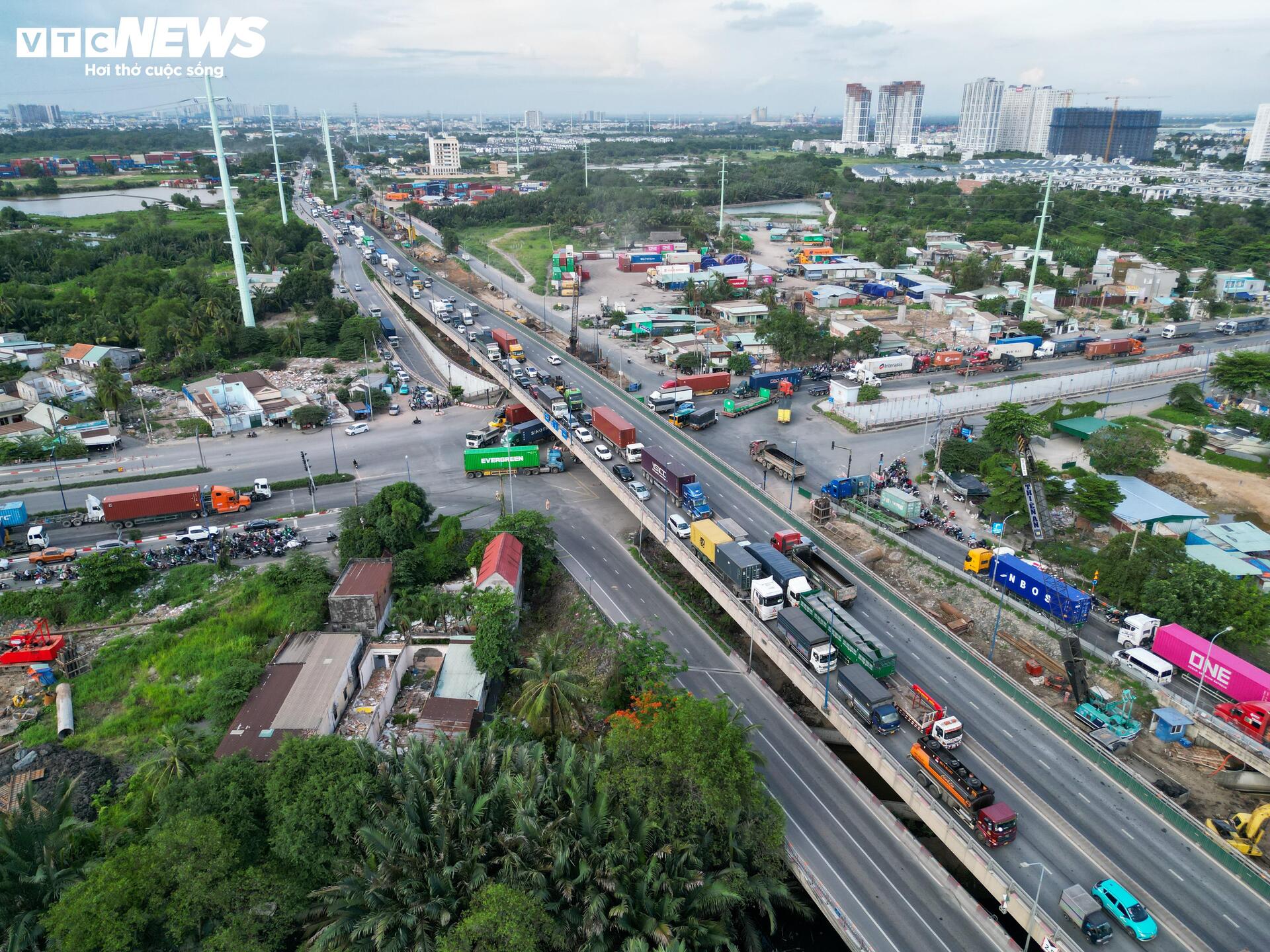 Nút giao Mỹ Thủy hơn 3.400 tỷ đồng ì ạch gần 9 năm do vướng mặt bằng- Ảnh 1. Nút giao Mỹ Thủy hơn 3.400 tỷ đồng ì ạch gần 9 năm do vướng mặt bằng- Ảnh 1.