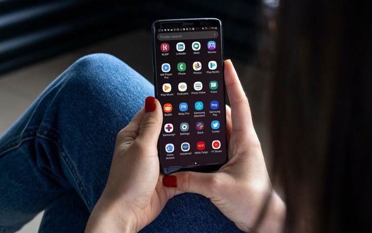 10 việc cần làm ngay sau khi mua điện thoại Android mới- Ảnh 1. 10 việc cần làm ngay sau khi mua điện thoại Android mới- Ảnh 1.