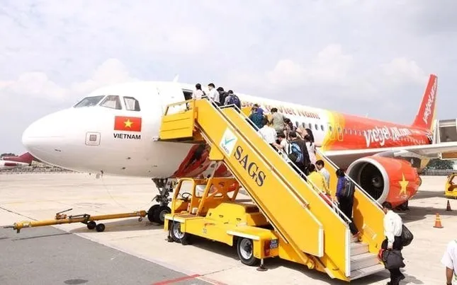Lợi nhuận công ty phục vụ mặt đất sân bay sẽ lao dốc vì mất khách 'sộp'- Ảnh 1. Lợi nhuận công ty phục vụ mặt đất sân bay sẽ lao dốc vì mất khách 'sộp'- Ảnh 1.