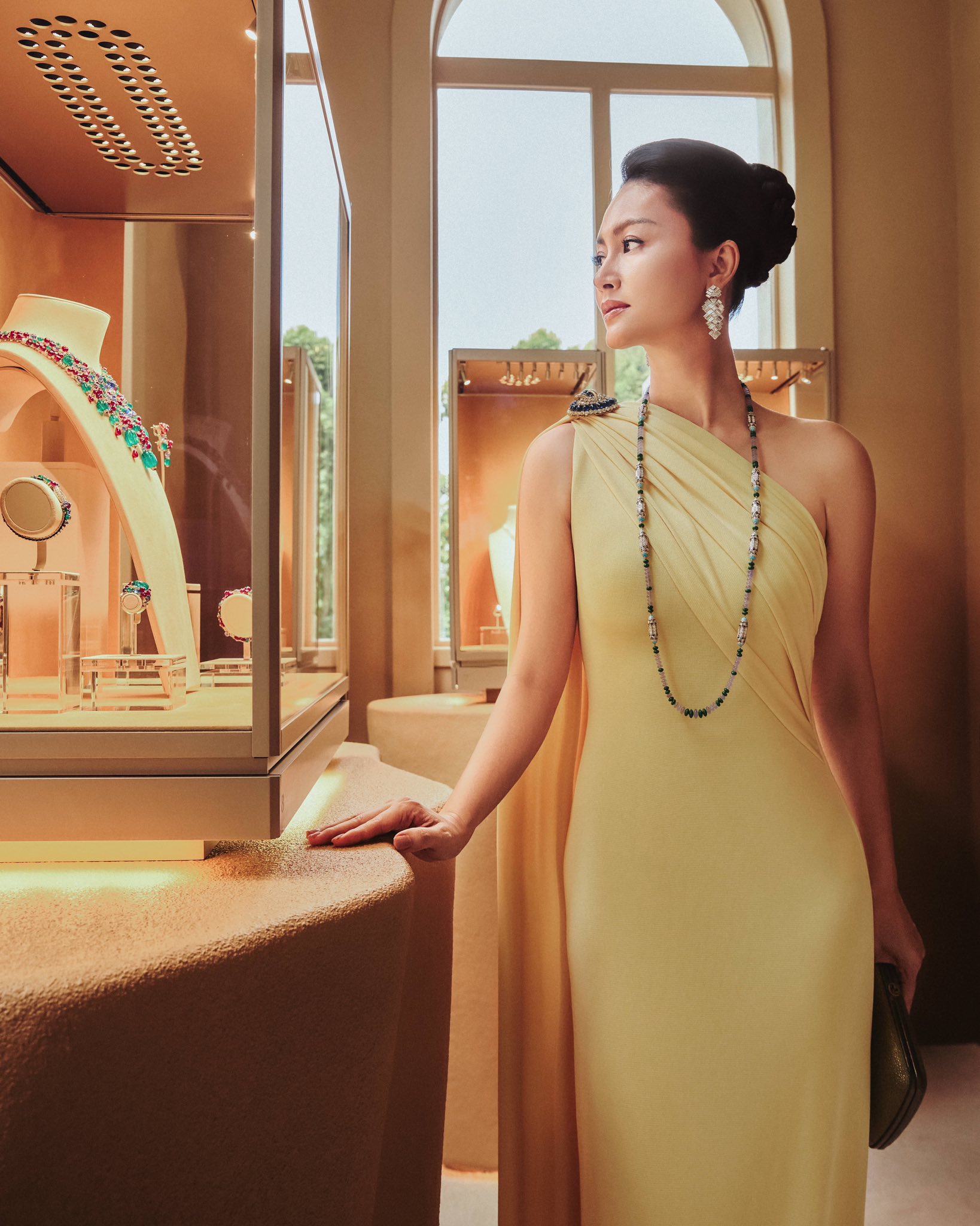 Mỹ nhân Việt duy nhất đóng chính phim Hollywood, đẹp đến mức khiến 2000 người thua đau- Ảnh 6.