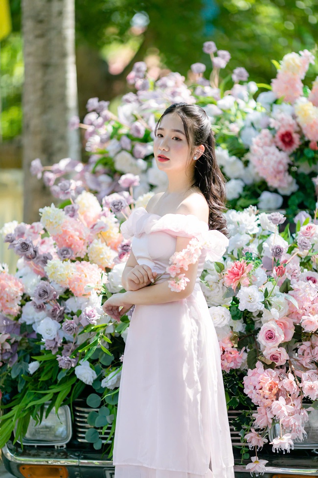 Nữ sinh Huế được mẹ "nắn chân" từ nhỏ để thi Hoa hậu: Học hành giỏi giang, vững vàng trước thử thách nhờ một câu nói- Ảnh 5. Nữ sinh Huế được mẹ "nắn chân" từ nhỏ để thi Hoa hậu: Học hành giỏi giang, vững vàng trước thử thách nhờ một câu nói- Ảnh 5.