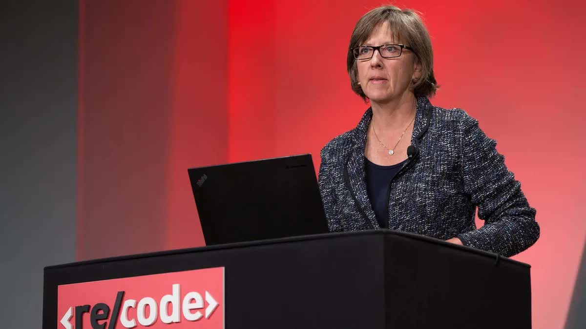 "Nữ hoàng Internet" nhận định: AI đang tạo ra thay đổi với tốc độ chưa từng có tiền lệ- Ảnh 1.