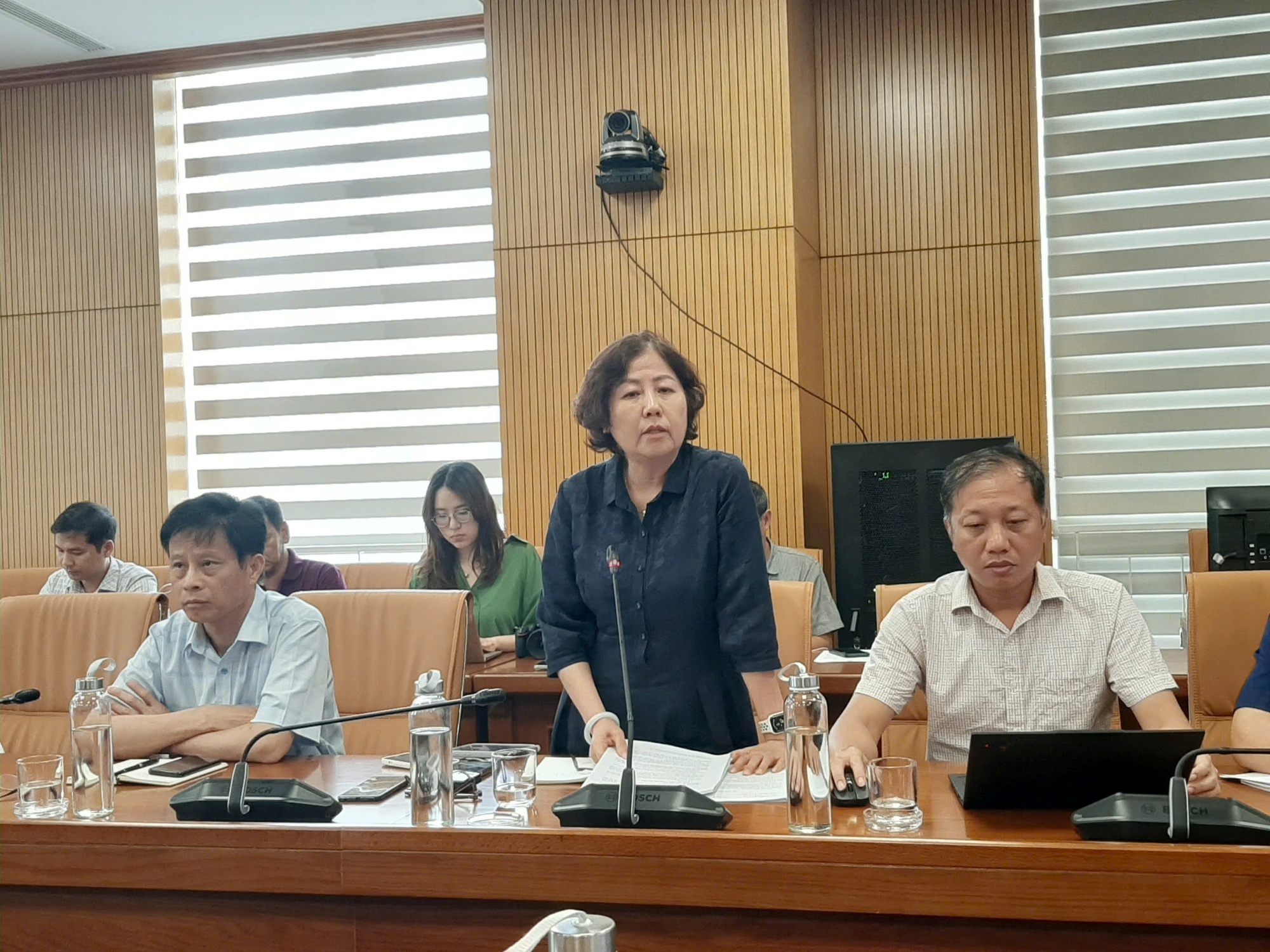 Vụ C.P. bị tố bán heo bệnh: Heo bị đóng dấu kiểm dịch sai, sẽ chuyển hồ sơ sang Bộ Công an- Ảnh 1. Vụ C.P. bị tố bán heo bệnh: Heo bị đóng dấu kiểm dịch sai, sẽ chuyển hồ sơ sang Bộ Công an- Ảnh 1.