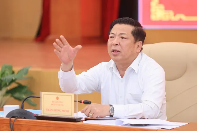 Bộ trưởng Xây dựng làm Trưởng ban chỉ đạo dự án đường sắt quốc gia- Ảnh 1. Bộ trưởng Xây dựng làm Trưởng ban chỉ đạo dự án đường sắt quốc gia- Ảnh 1.