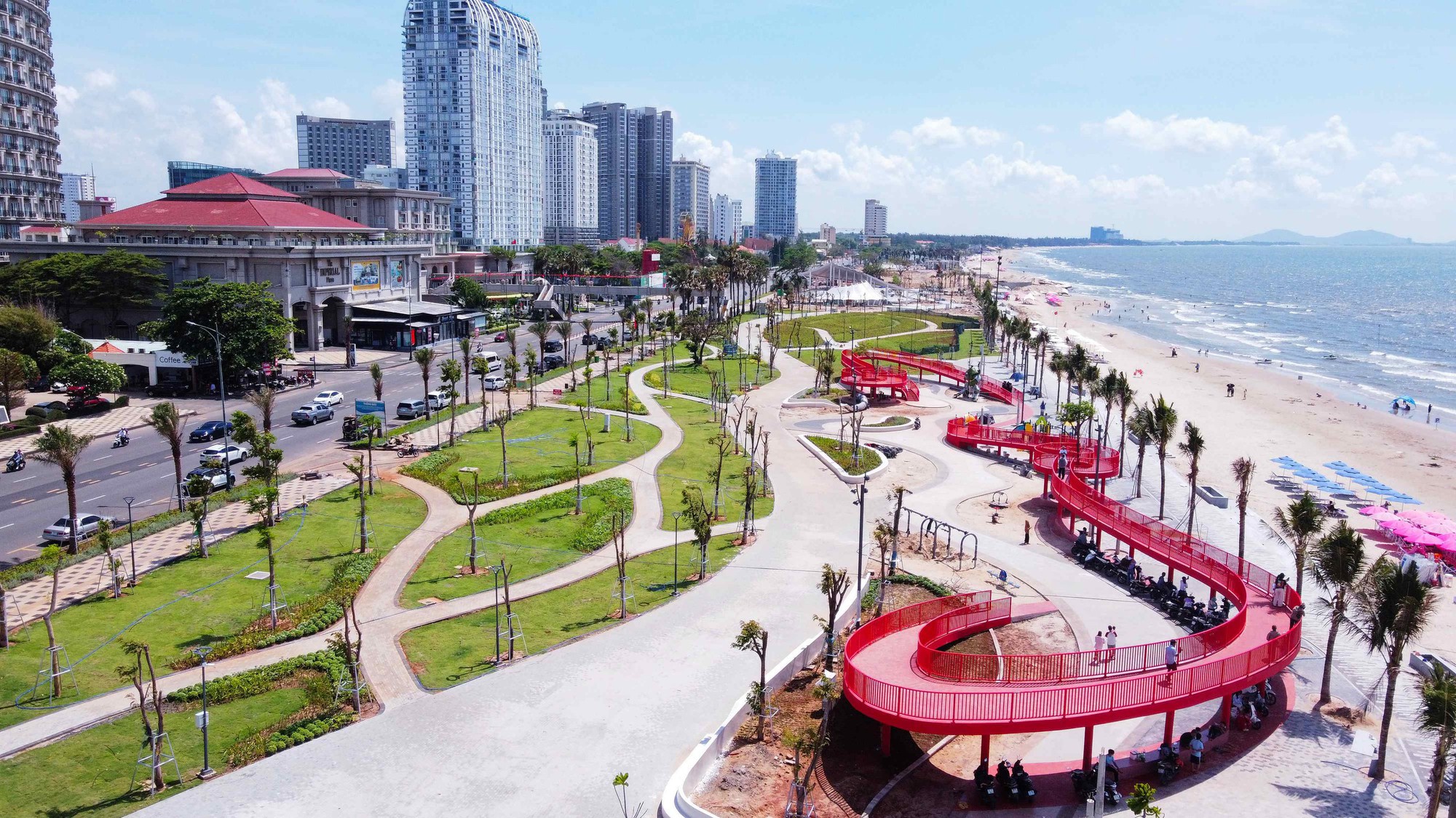 "Bộ mặt mới" Bãi Sau sẽ xuất hiện trước ngày 15-8- Ảnh 3. "Bộ mặt mới" Bãi Sau sẽ xuất hiện trước ngày 15-8- Ảnh 3.