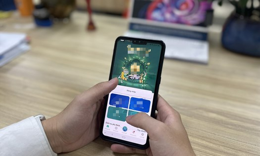 Chuyển khoản nhầm 5 triệu, người đàn ông làm theo hướng dẫn, chỉ 3 cú click, mất tiếp 300 triệu đồng, phải vội báo công an- Ảnh 1. Chuyển khoản nhầm 5 triệu, người đàn ông làm theo hướng dẫn, chỉ 3 cú click, mất tiếp 300 triệu đồng, phải vội báo công an- Ảnh 1.